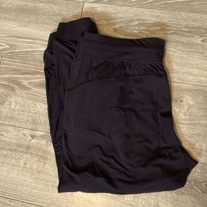 TWO Lululemon Joggers Plus size 20